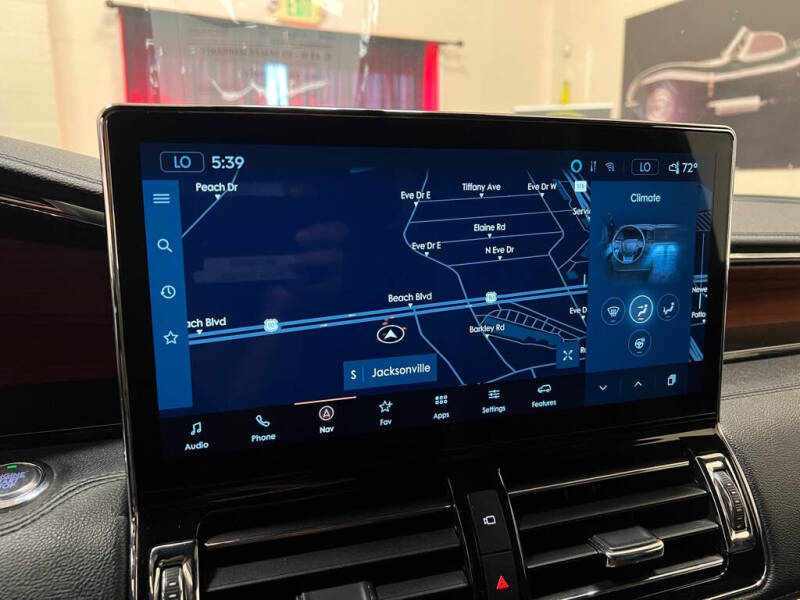 2022 Lincoln Navigator L Reserve