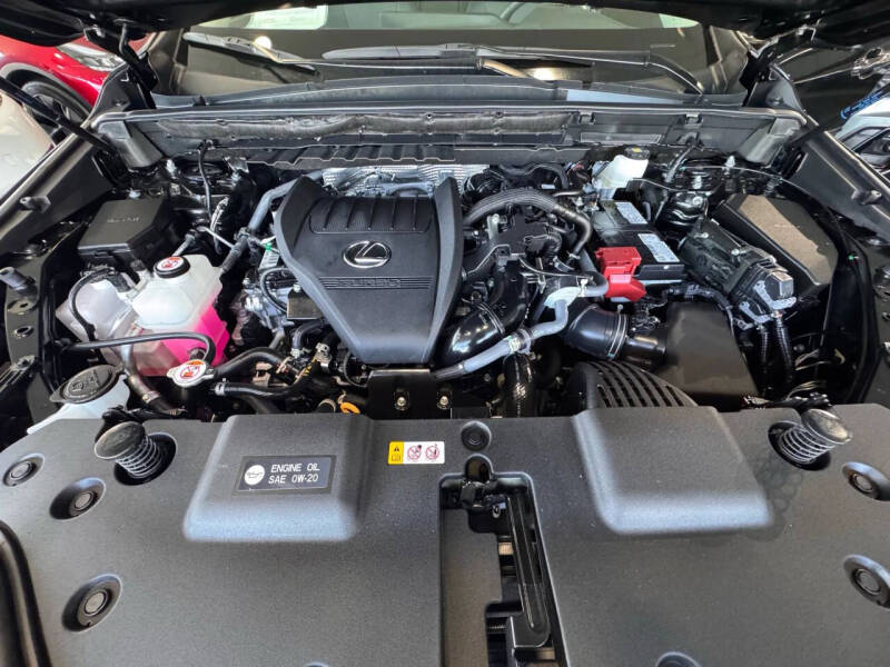 2025 Lexus NX 350 Premium