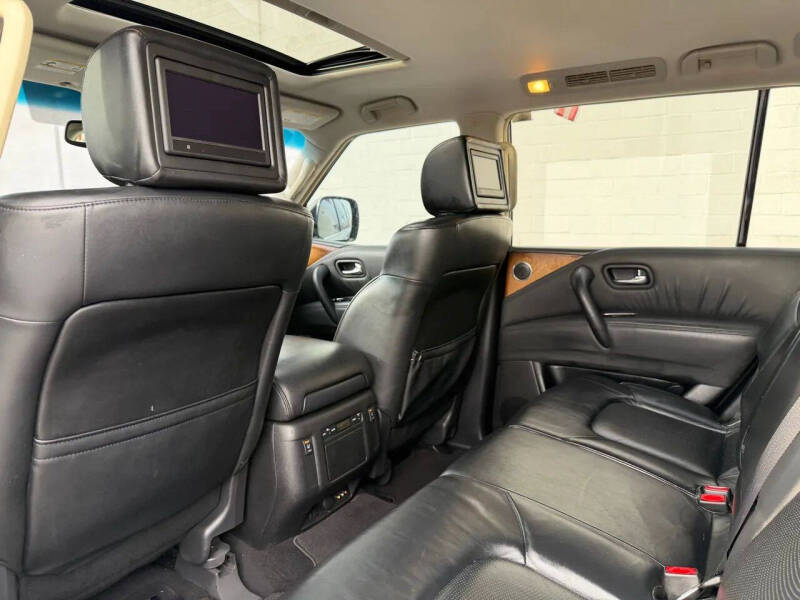 2012 Infiniti QX56