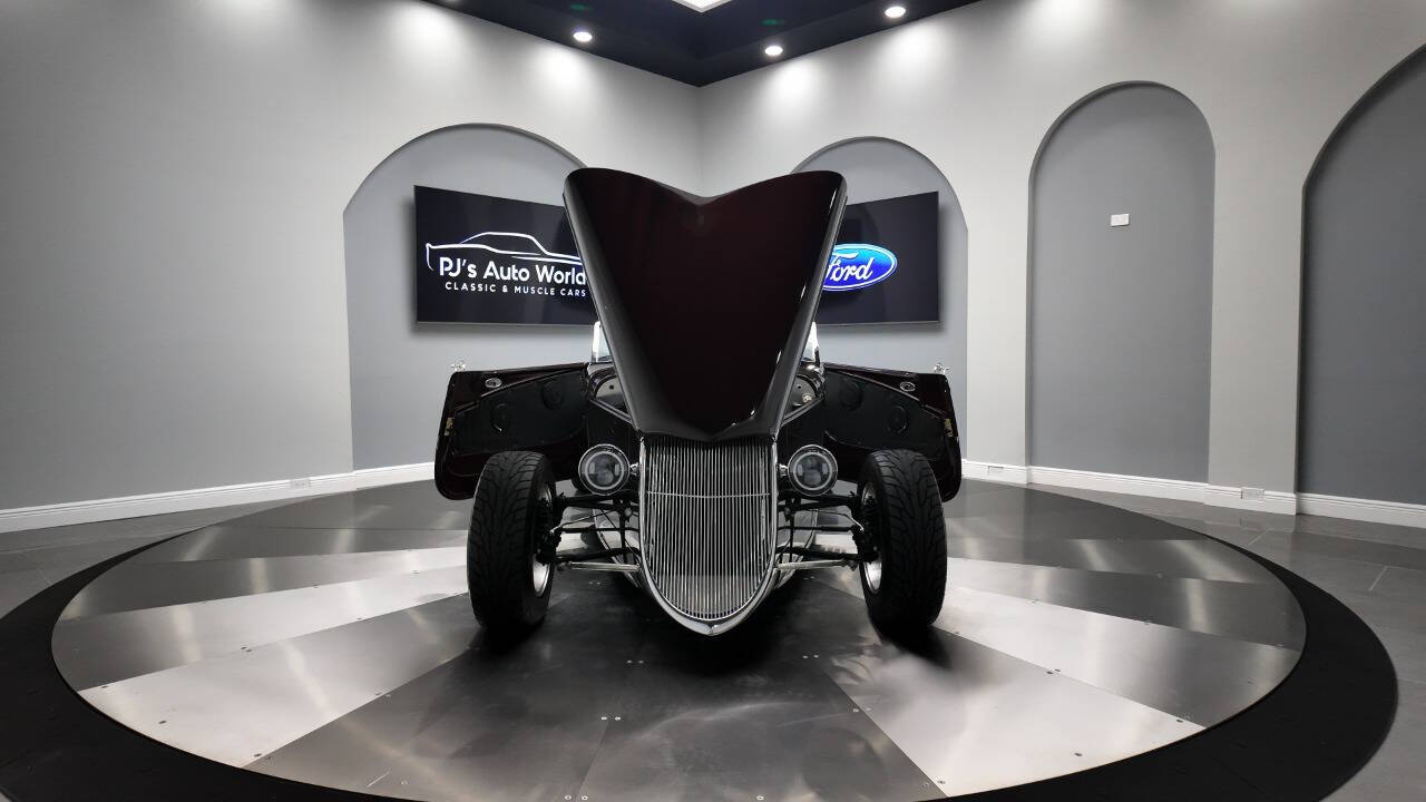 1933 Ford Factory 5 Hot Rod 54