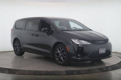 2019 Chrysler Pacifica Touring Plus