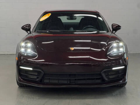 2022 Porsche Panamera