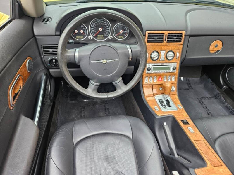 2005 Chrysler Crossfire Limited photo 12