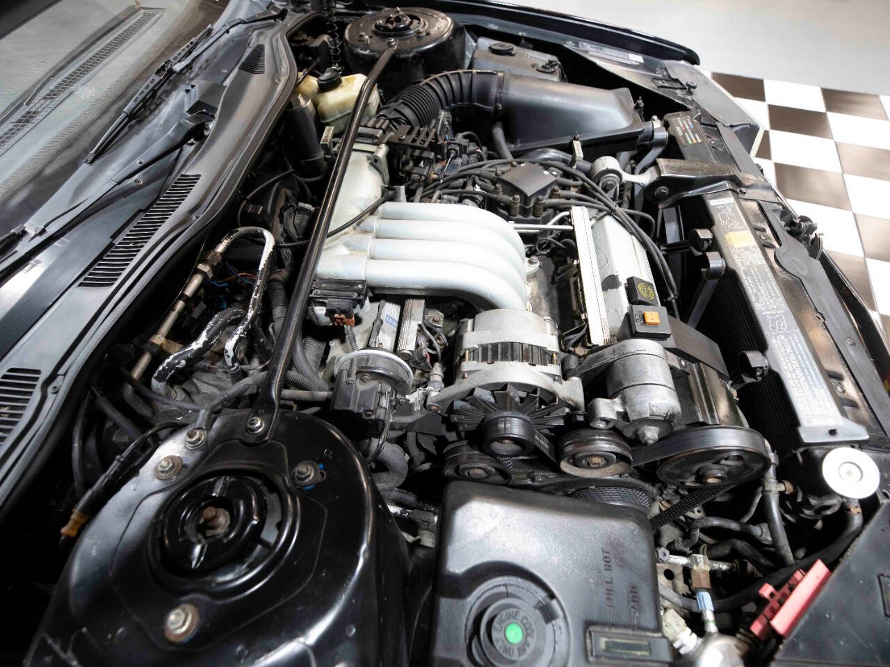1992 Cadillac Allante 47