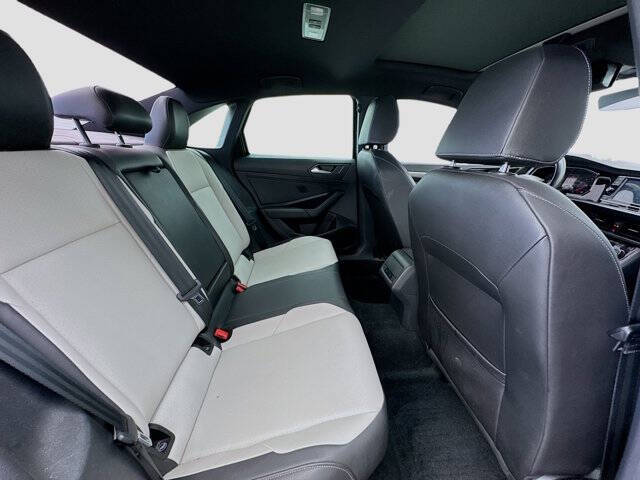 2020 Volkswagen Jetta R-Line