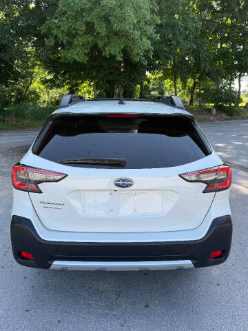 2023 Subaru Outback Premium