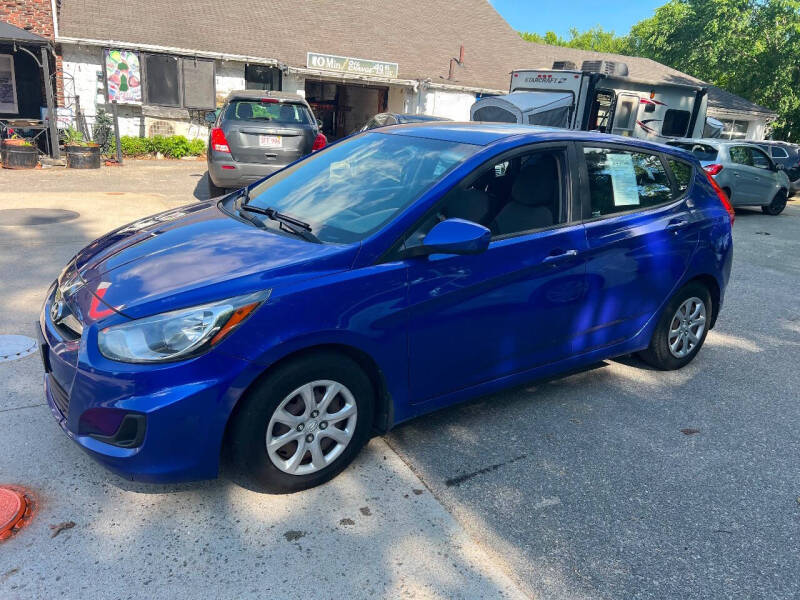 2013 Hyundai Accent GS