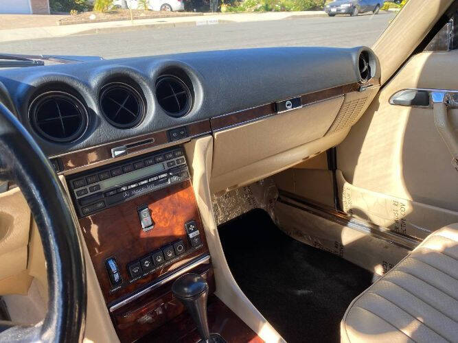 1986 Mercedes-Benz 500-Class
