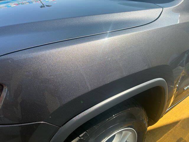 2017 Jeep Grand Cherokee Laredo