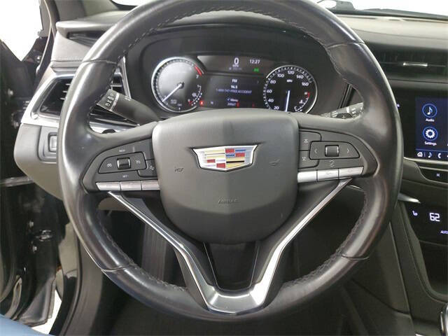 2022 Cadillac XT6 Luxury