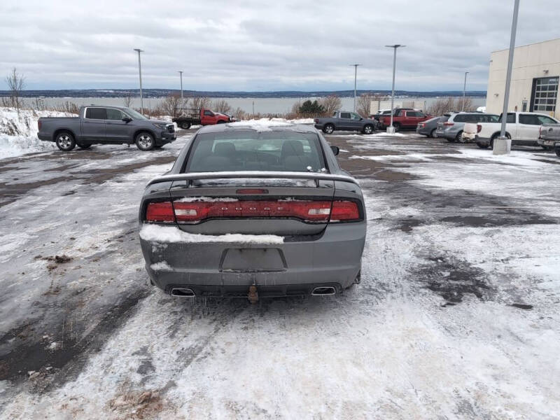 2011 Dodge Charger SE