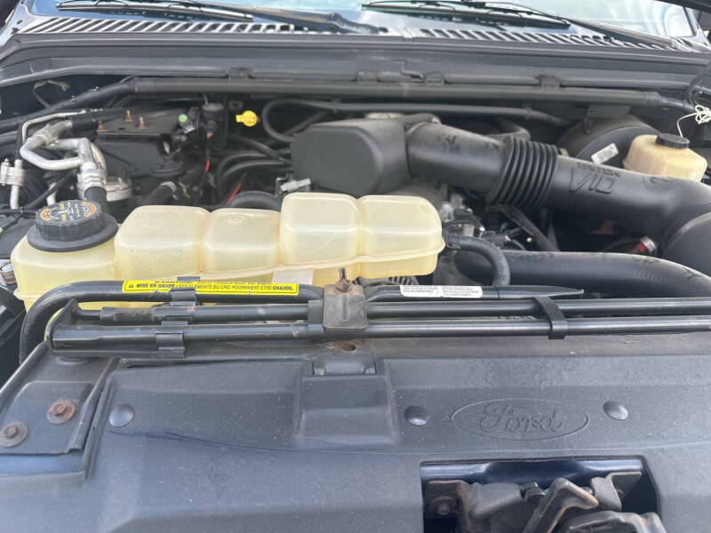 2000 Ford Excursion XLT