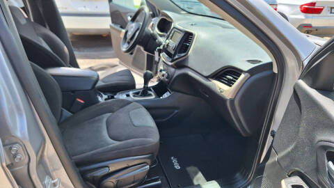 2018 Jeep Cherokee Latitude