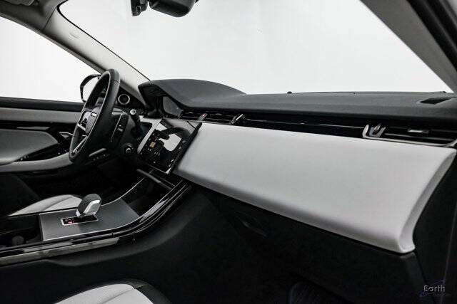 2024 Land Rover Range Rover Evoque P250 Dynamic SE