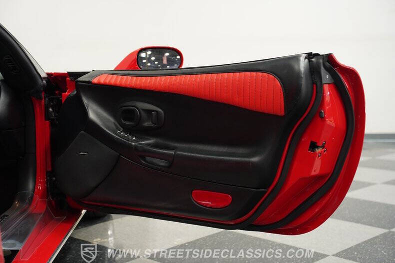 2004 Chevrolet Corvette