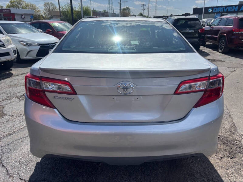 2012 Toyota Camry LE