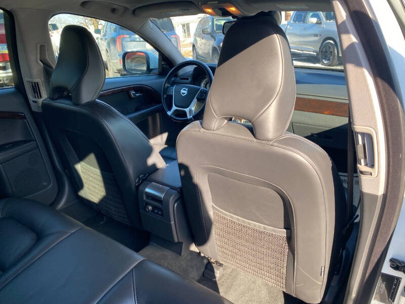 2013 Volvo XC70 T6 Premier Plus