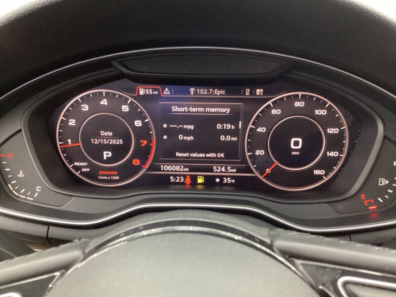 2019 Audi A4 quattro Premium Plus 45 TFSI