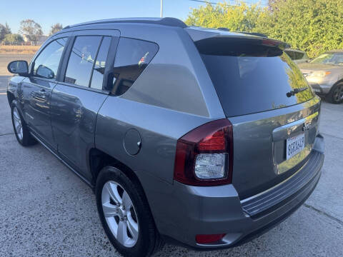 2014 Jeep Compass Latitude