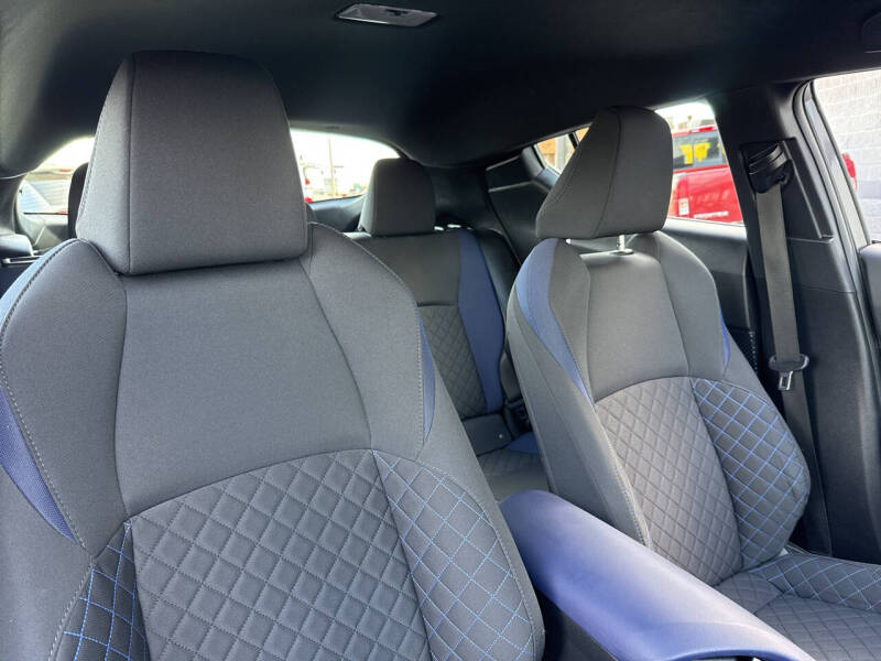 2021 Toyota C-HR XLE