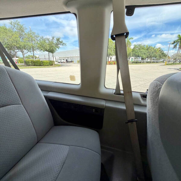 2008 Ford E-Series E-350 SD XLT