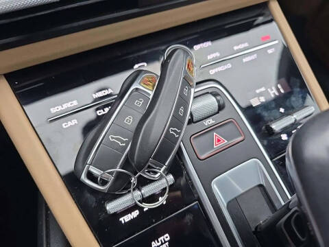2019 Porsche Cayenne S