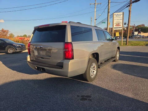 2017 Chevrolet Suburban LS