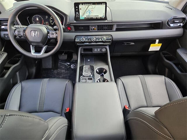 2025 Honda Pilot Touring