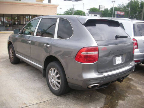 2010 Porsche Cayenne Tiptronic