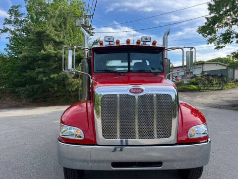 2008 Peterbilt 335