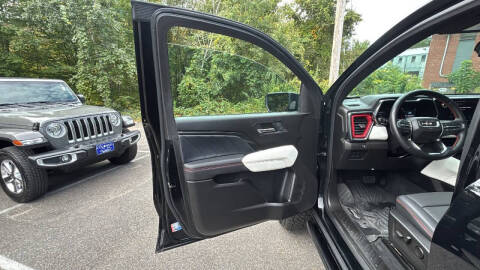 2024 GMC Canyon AT4X