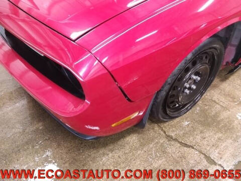 2011 Dodge Challenger SE