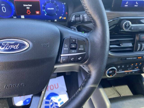 2020 Ford Escape Titanium