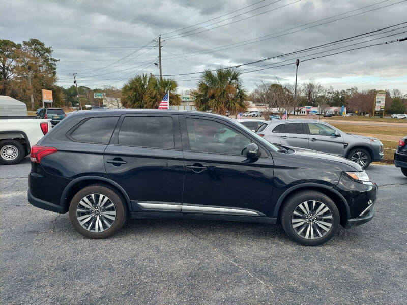 2019 Mitsubishi Outlander SE