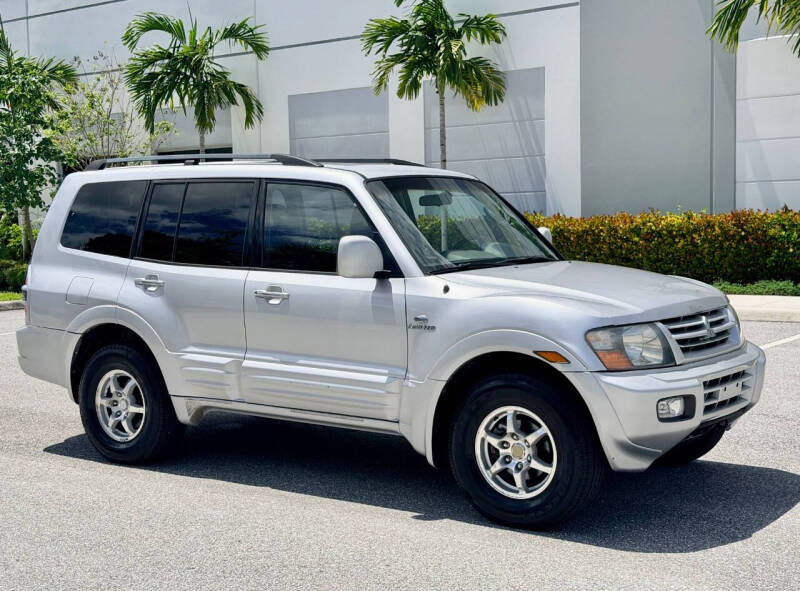 2002 Mitsubishi Montero Limited