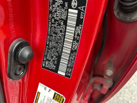 2010 Toyota Prius III