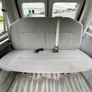 2011 Ford E-350