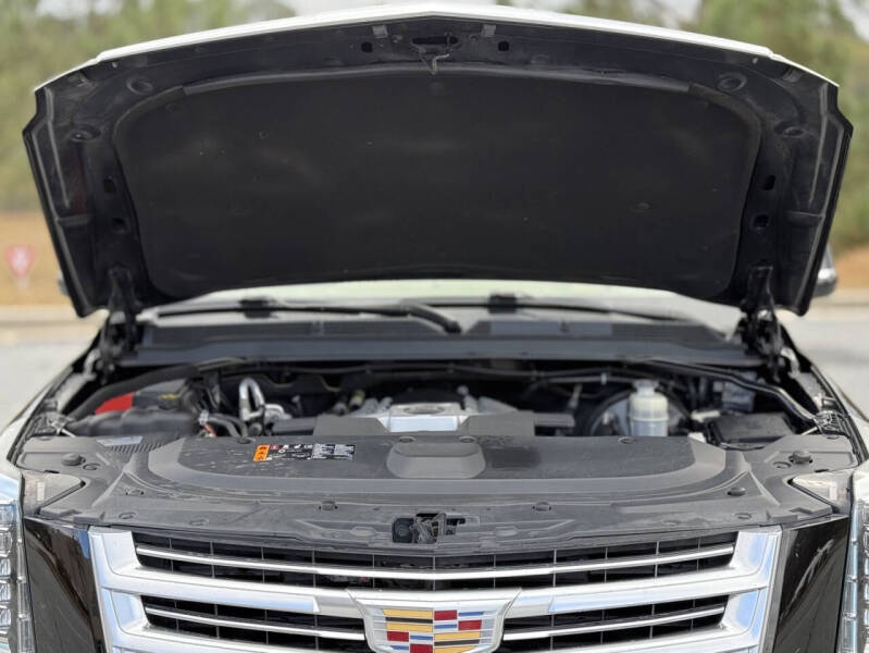 2019 Cadillac Escalade Platinum