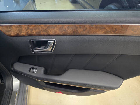 2011 Mercedes-Benz E-Class E 550 Luxury