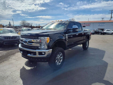 2017 Ford F-250 Super Duty for sale at Big Boys Auto Sales in Russellville KY