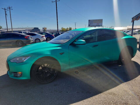 2014 Tesla Model S for sale at BELOW BOOK AUTO SALES in Idaho Falls ID