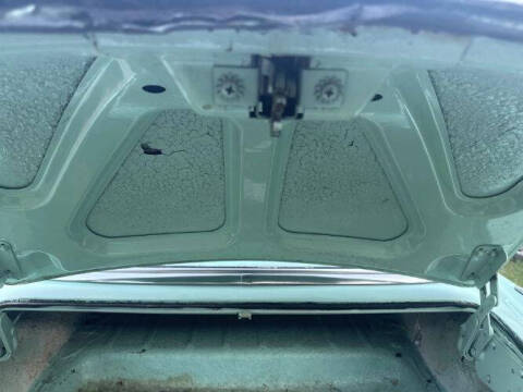 1953 Kaiser Manhattan