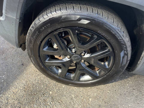 2017 Jeep Renegade Altitude