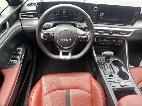 2023 Kia K5