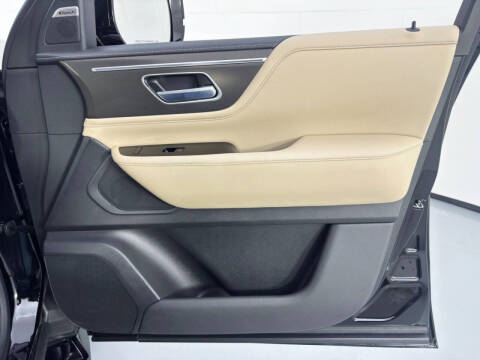 2025 Infiniti QX80 Pure