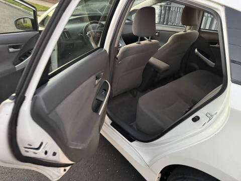 2011 Toyota Prius One