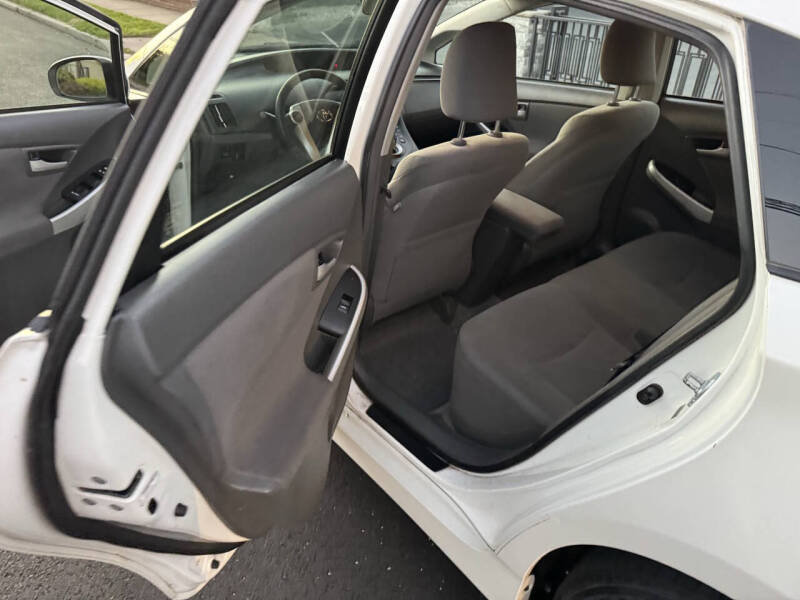 2011 Toyota Prius One