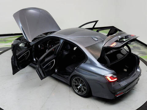 2018 BMW 3 Series 330i