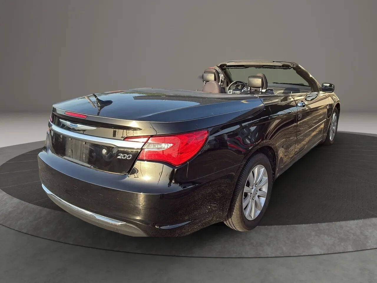 2013 Chrysler 200 Touring Convertible Touring 2dr Convertible 2