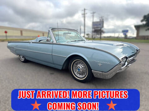 1962 Ford Thunderbird